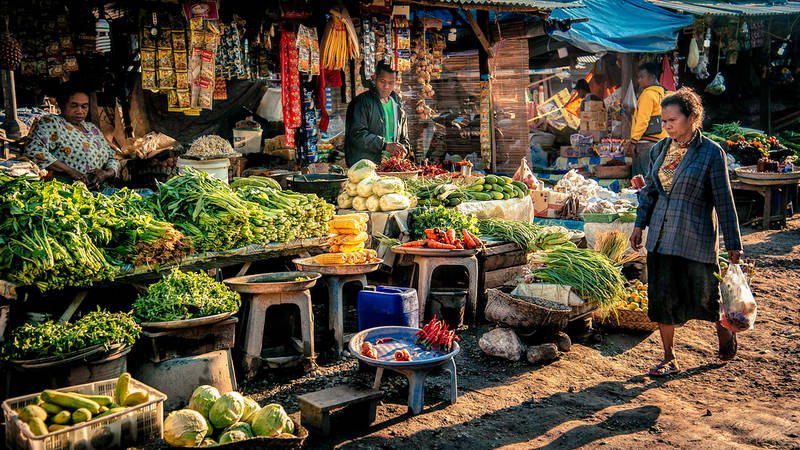 Kunjungan Bupati ke Pasar Desa Mantang
